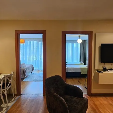 Taksim'de 2 Yatak Odalı Daire, Güvenlik, Havuz, Spa, Otopark *