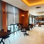 Taksim'de 2 Yatak Odali Daire, Guevenlik, Havuz, Spa, Otopark Apartment